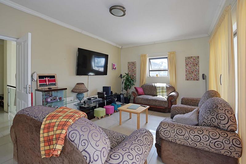 5 Bedroom Property for Sale in Parklands Western Cape